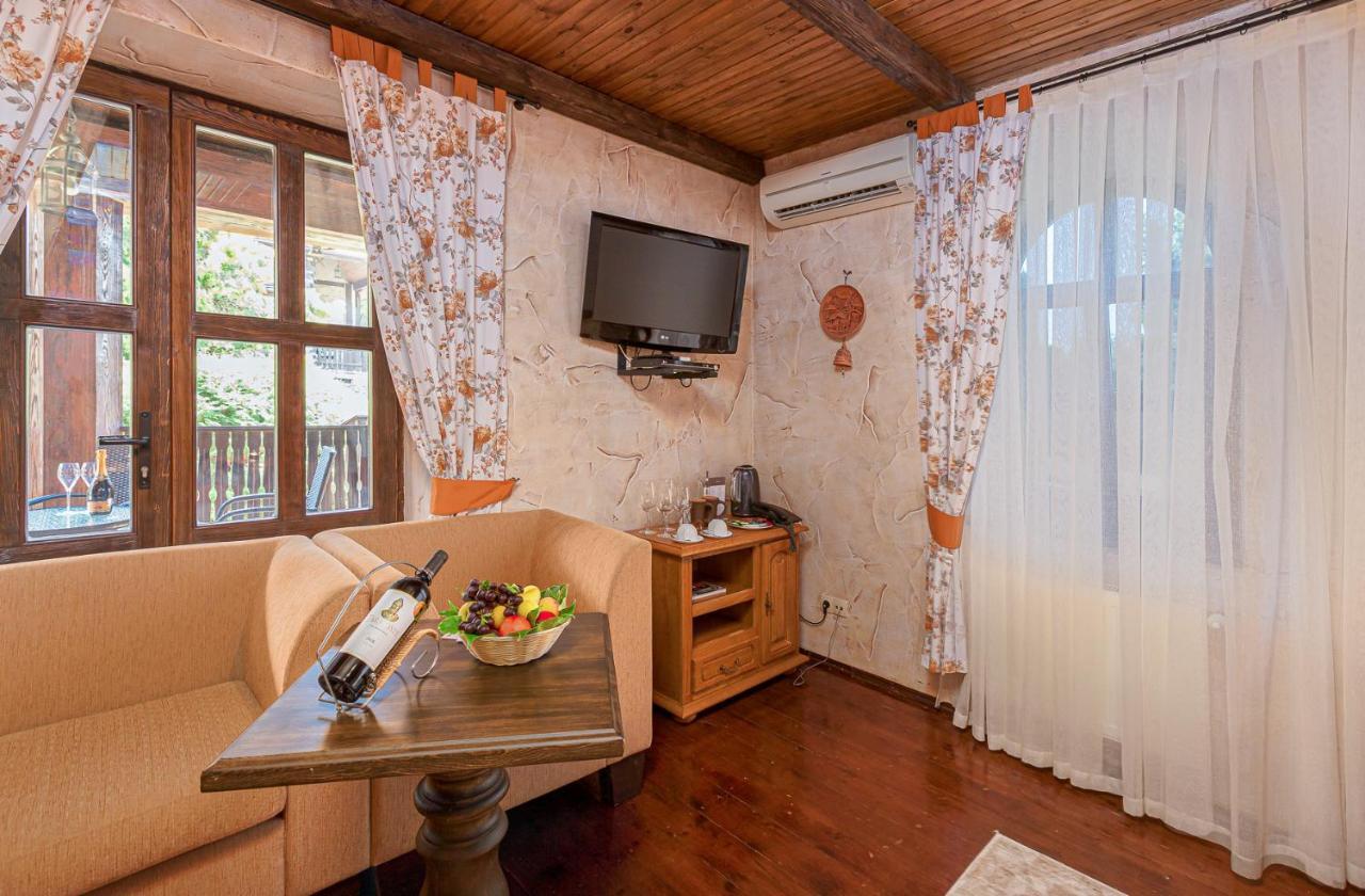 Chateau Vartely Orhei Bagian luar foto