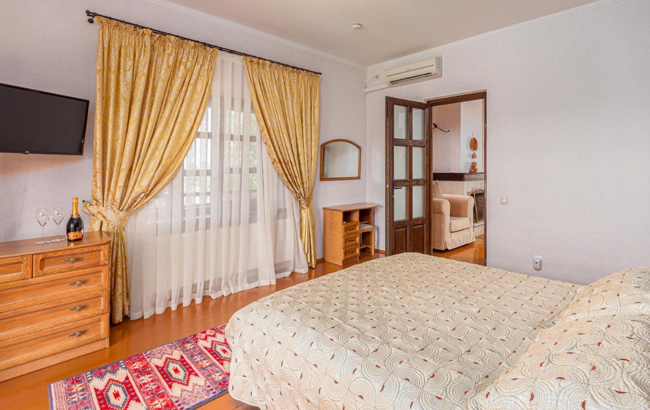 Chateau Vartely Orhei Bagian luar foto