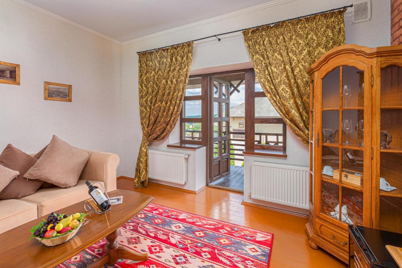 Chateau Vartely Orhei Bagian luar foto