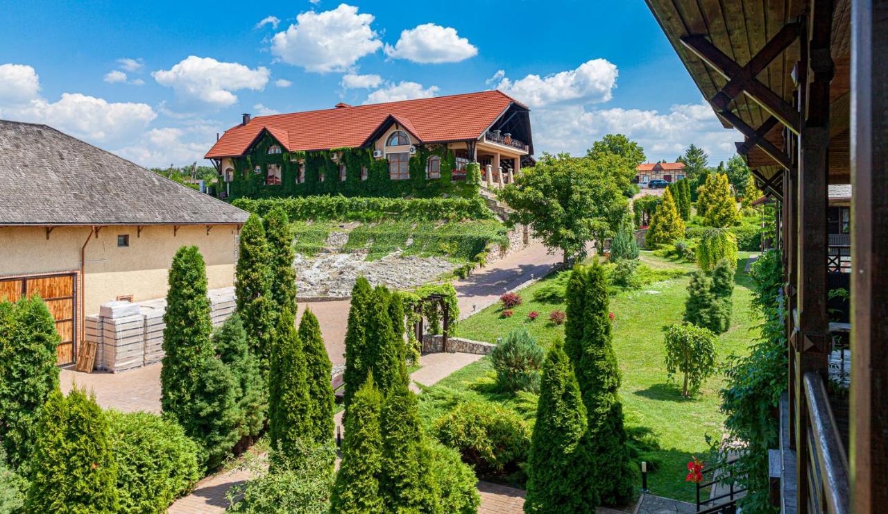 Chateau Vartely Orhei Bagian luar foto