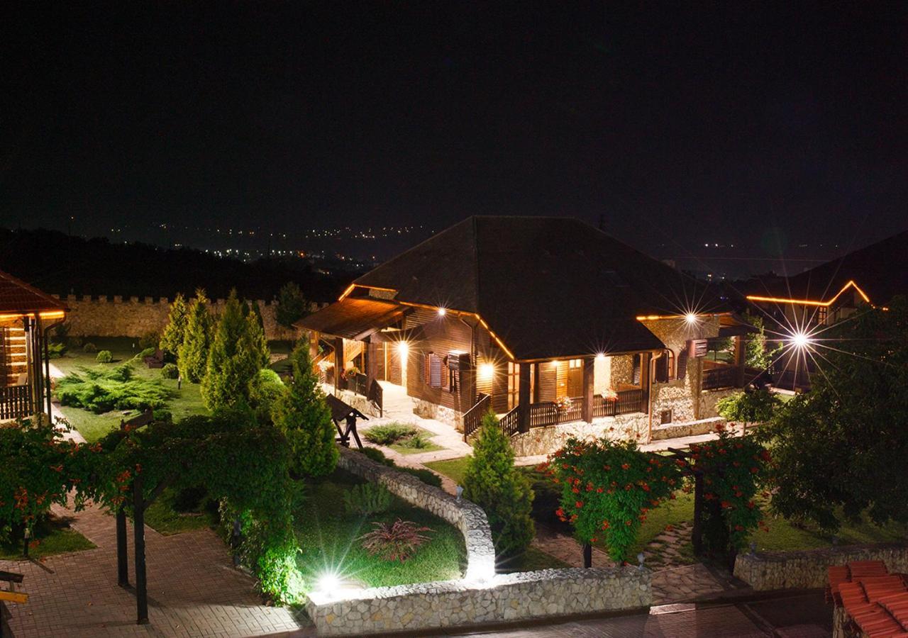 Chateau Vartely Orhei Bagian luar foto