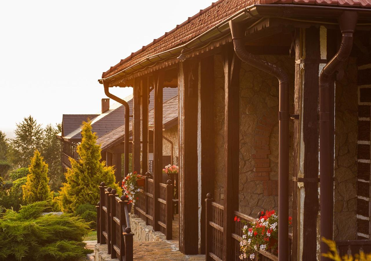 Chateau Vartely Orhei Bagian luar foto